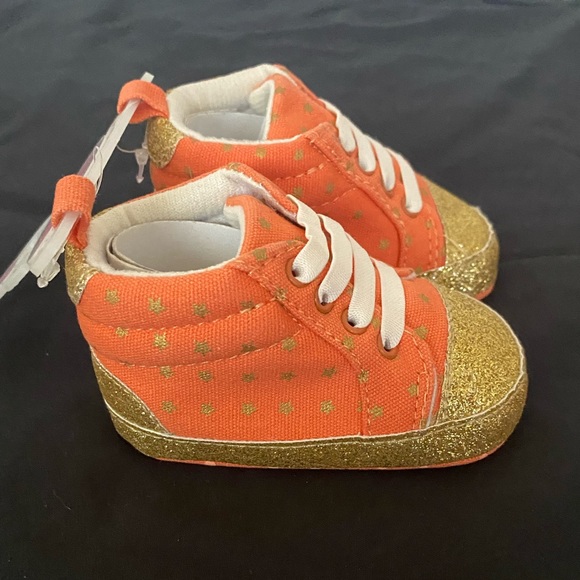 BLING BLING! NWT LIMITED TOO SHOES SIZE 3(6-9m) Bright orange/peach & gold shoes - Picture 2 of 2